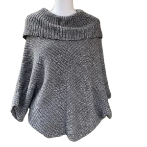 50% OFF Wool Solid Gray with Metallic Design Poncho Size Large Women's Made in Italy
