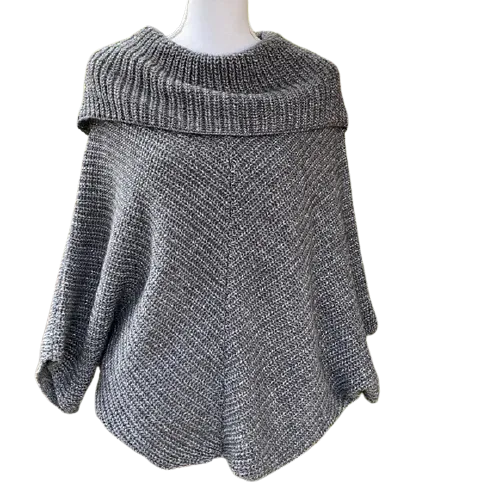 50% OFF Wool Solid Gray with Metallic Design Poncho Size Large Women's Made in Italy