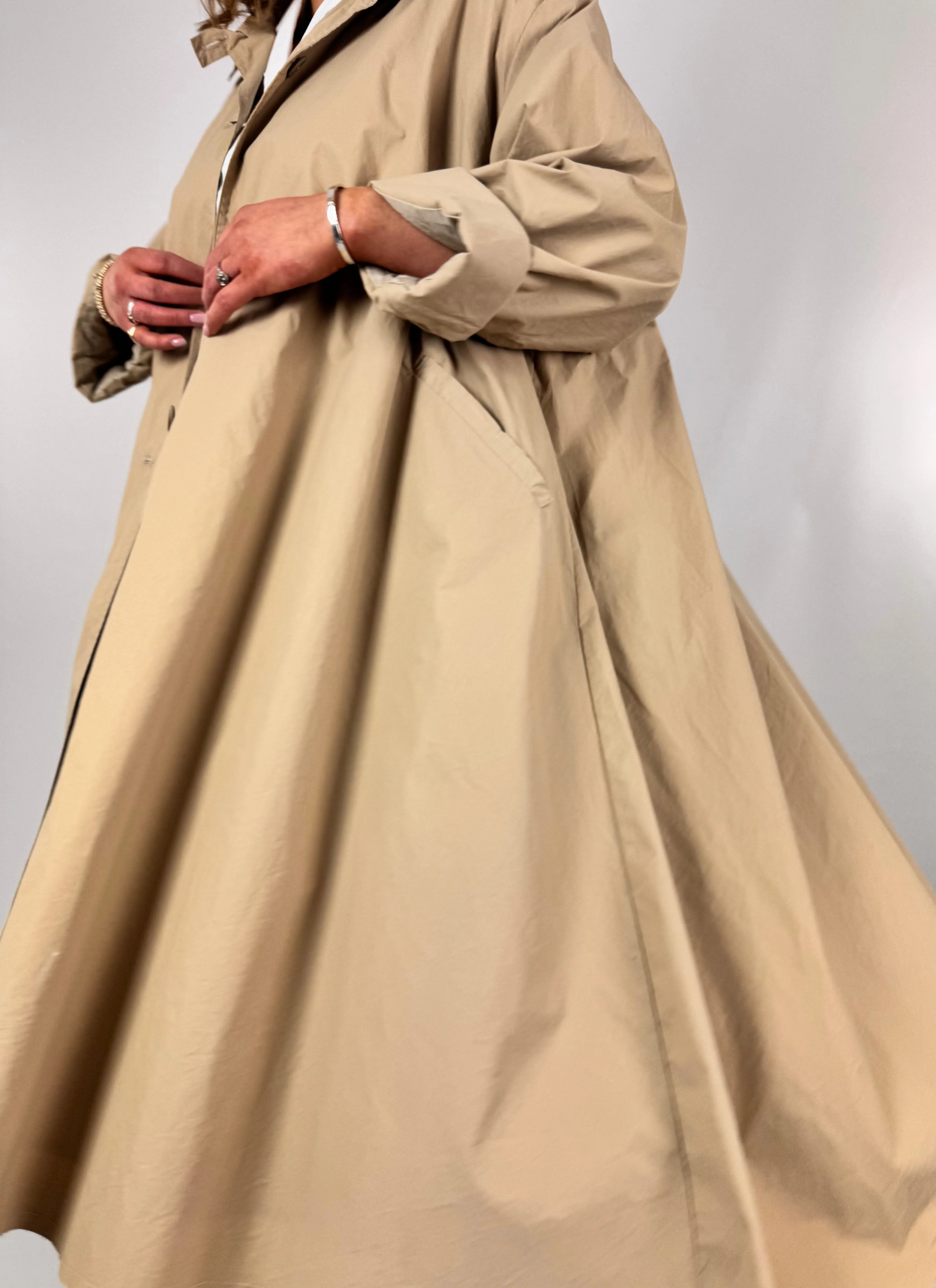 Aequamente 108 Coat Juta