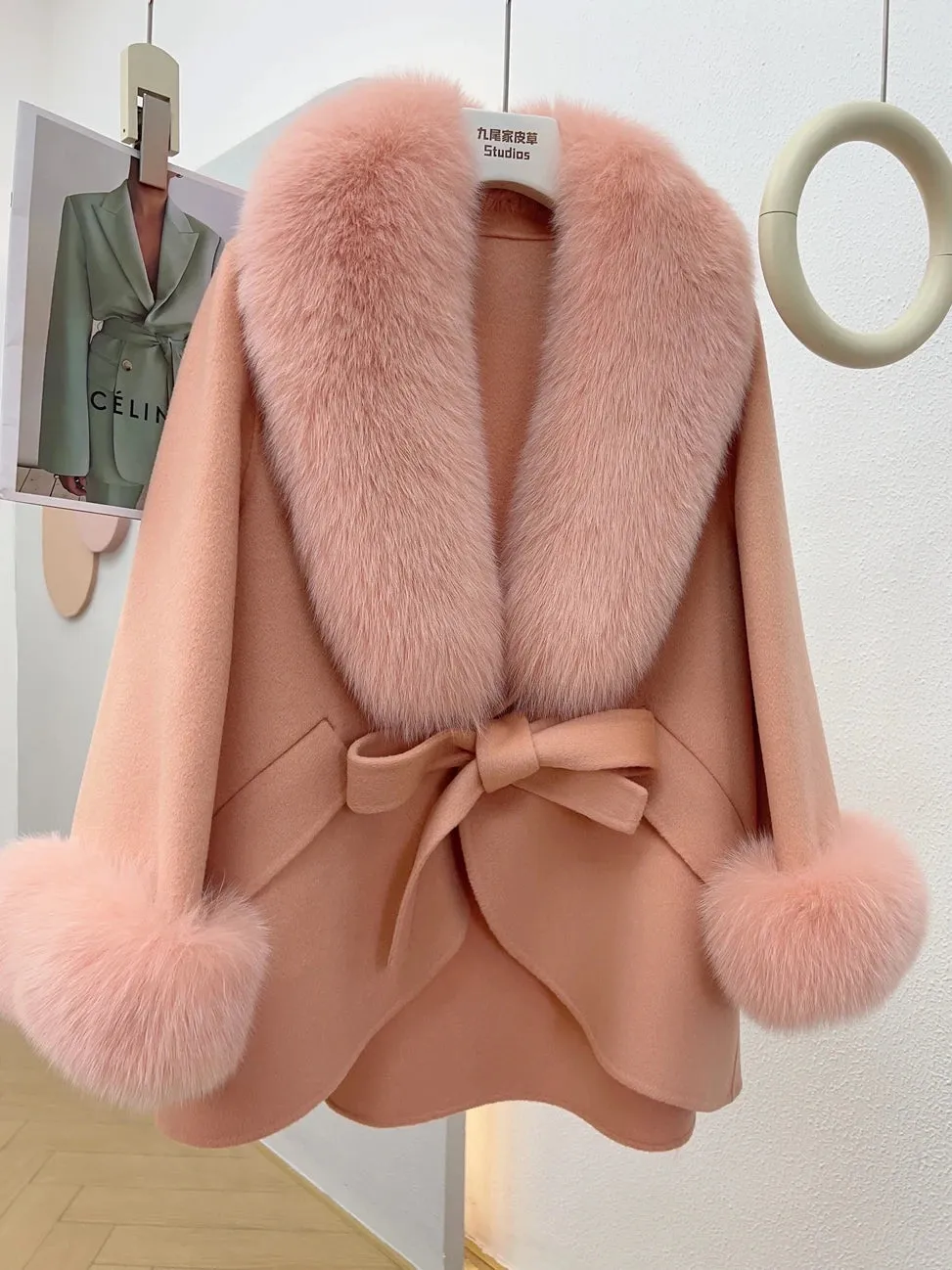 Mid-Length Slimming Cape Fox Fur Coat - Wool