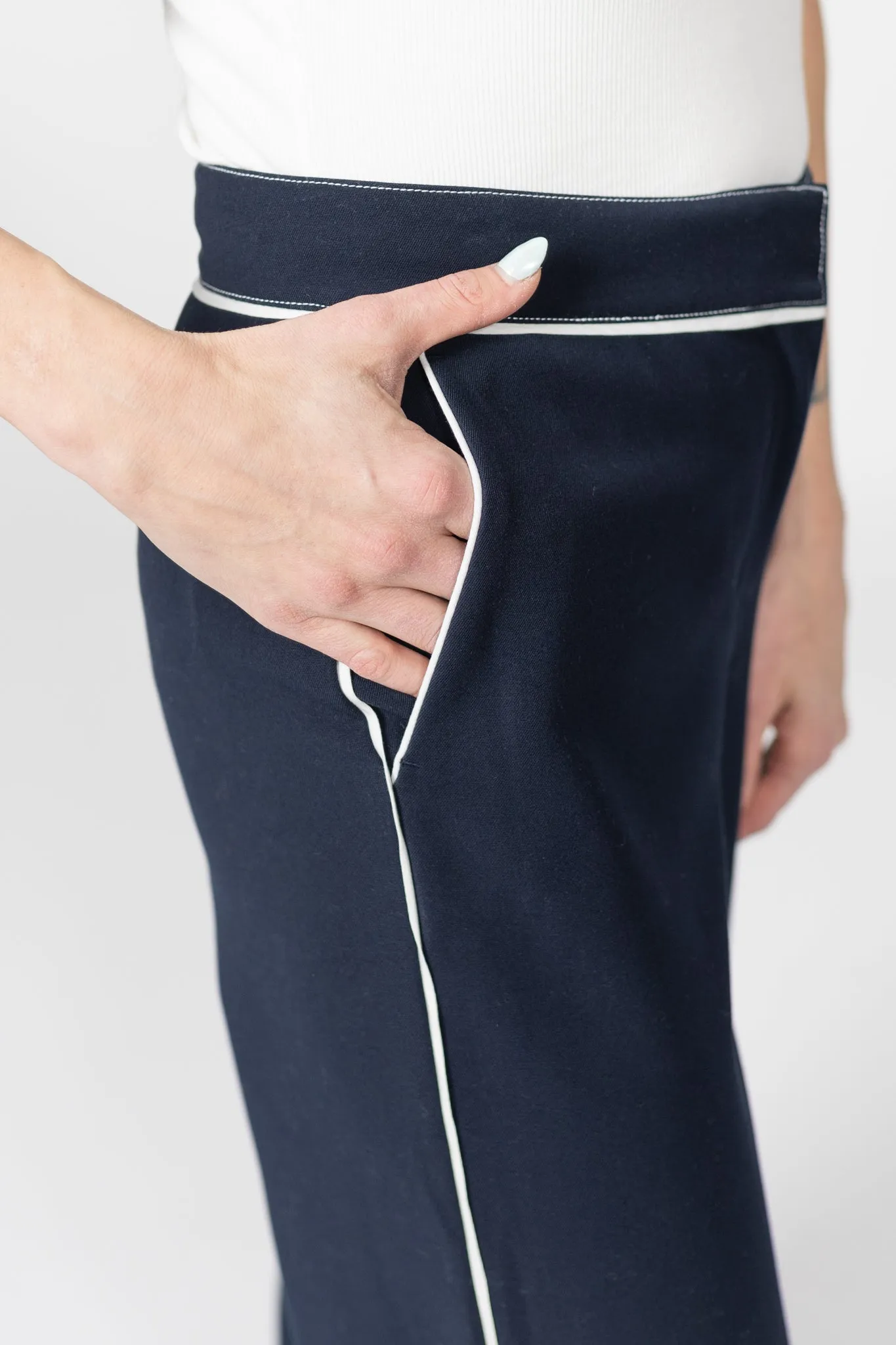 Peacoat Navy Wide Leg Lincoln Pant